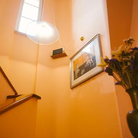 Boteroom Relais 住宿加早餐酒店 *